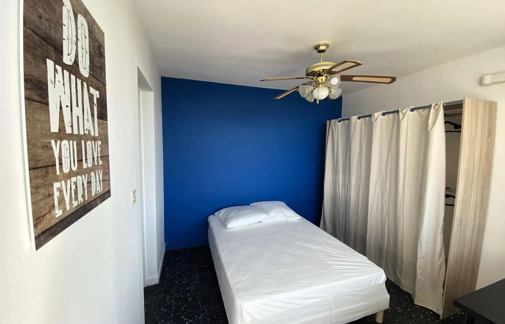 Residence Rouviere - Grand Appartement Vue Mer Budget Maitrise Mae-9664 Марсель 0*,  Франция